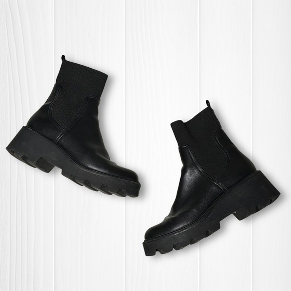 Dolce Vita Shoes - DV Dolce Vita Faux Leather Villa Lug Sole Sock Chelsea Boots‎ Womens 9 Black